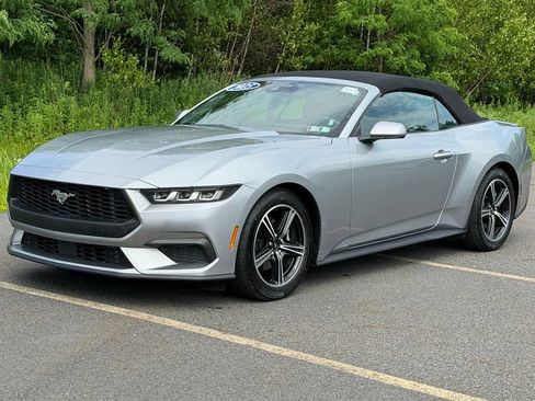 Certified 2025 Ford Mustang Premium RWD image 28