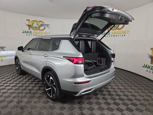 Used 2022 Mitsubishi Outlander SE AWD/4WD image 30