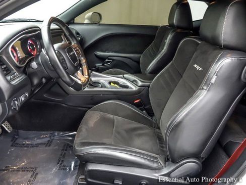 Used 2016 Dodge Challenger SRT Hellcat RWD image 11