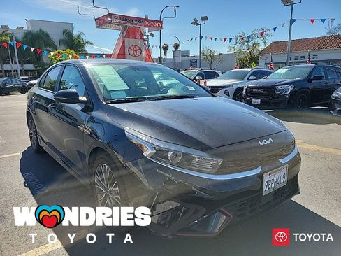 Used 2022 Kia Forte GT-Line w/ GT-Line Technology Package image 1