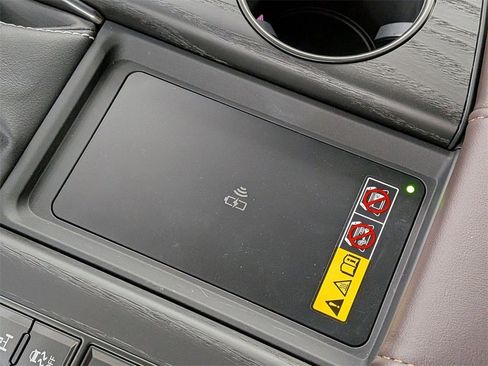 New 2025 Lexus LX 600 4WD w/ Luxury Package image 33