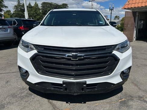 Used 2019 Chevrolet Traverse Premier w/ Redline Edition FWD image 2