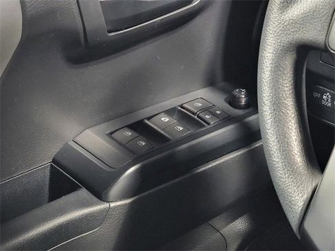 Used 2022 Toyota Tacoma SR image 23