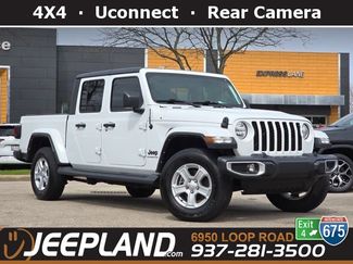 Used 2021 Jeep Gladiator Sport video 1