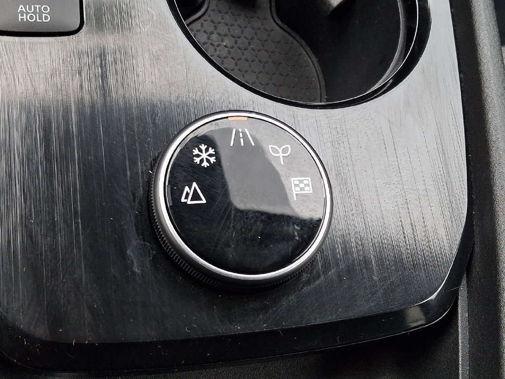 Certified 2023 Nissan Rogue SV AWD/4WD image 25