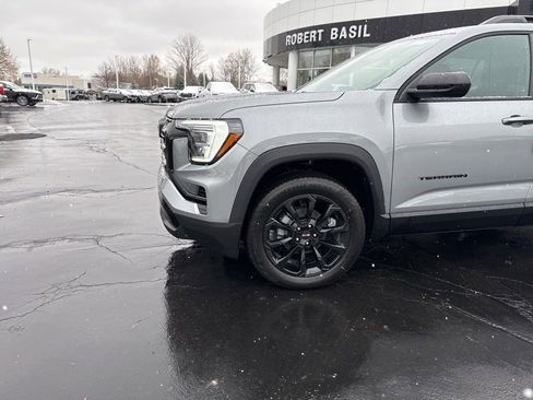 New 2026 GMC Terrain Elevation w/ Elevation Premium Package image 5