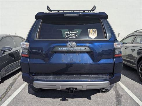 Certified 2019 Toyota 4Runner TRD Off-Road Premium AWD/4WD image 5