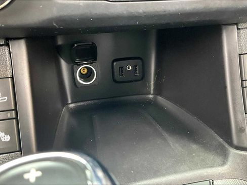 Used 2019 GMC Acadia SLT image 23