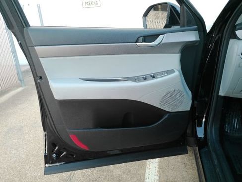 Used 2024 Hyundai Palisade SEL FWD image 11