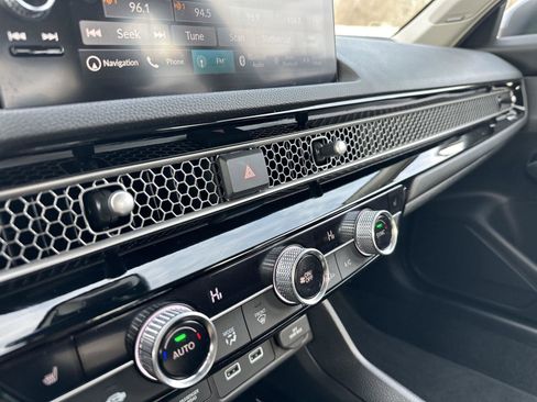 Certified 2023 Honda Civic Touring image 22