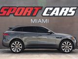 Used 2017 Jaguar F-PACE R-Sport image 6