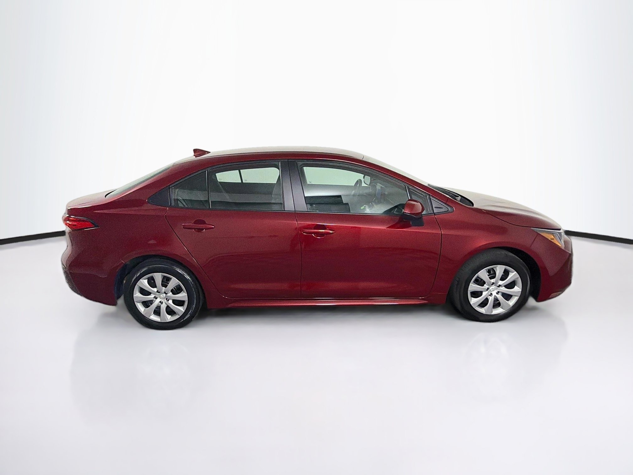 Used 2026 Toyota Corolla LE FWD image 10