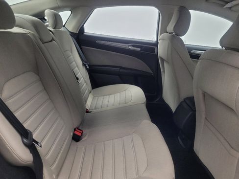 Used 2020 Ford Fusion S FWD image 19