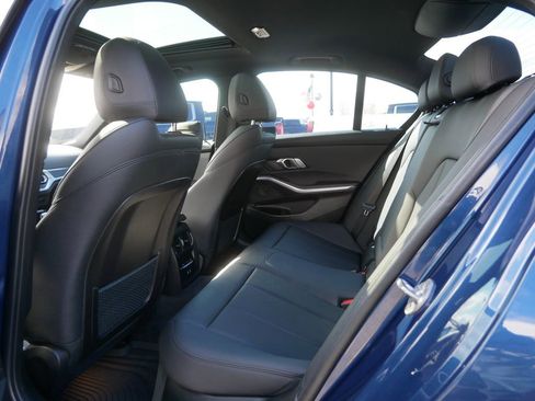 Used 2021 BMW 330i xDrive Sedan w/ Convenience Package image 18