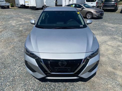 Used 2023 Nissan Sentra S image 3