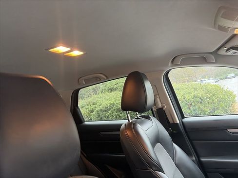 Used 2020 MAZDA CX-5 Touring image 3