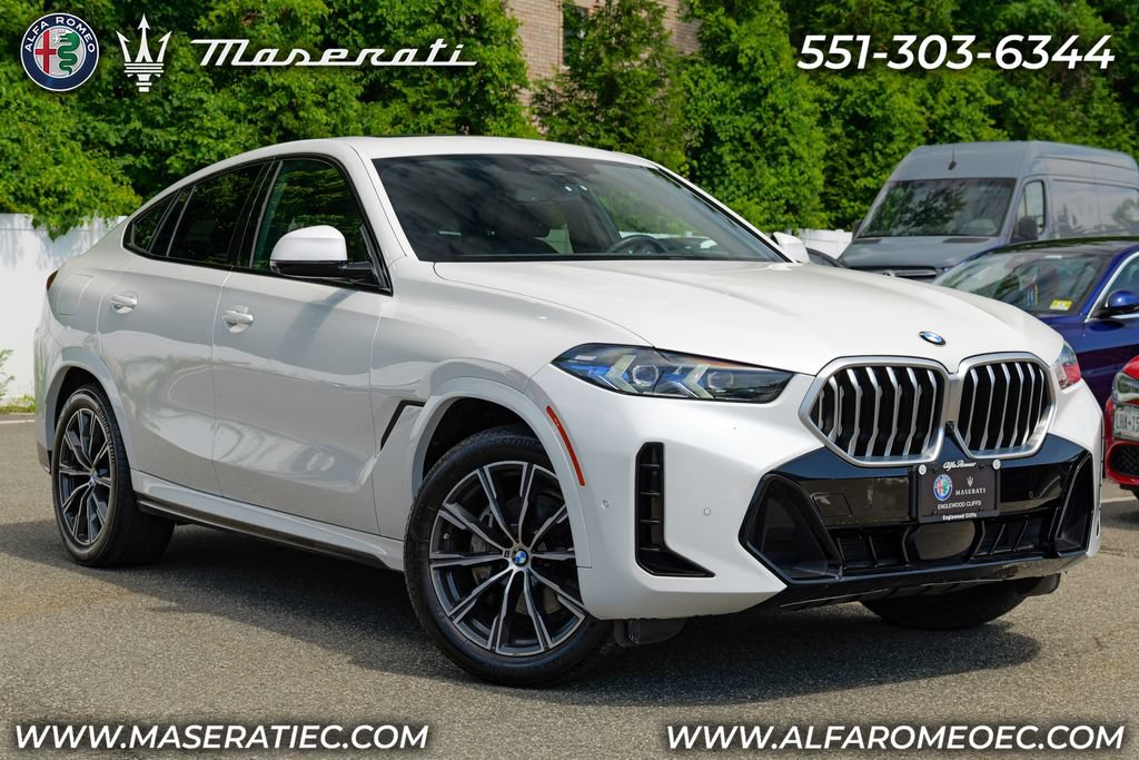 Used 2024 BMW X6 xDrive40i w/ Premium Package AWD/4WD image 1