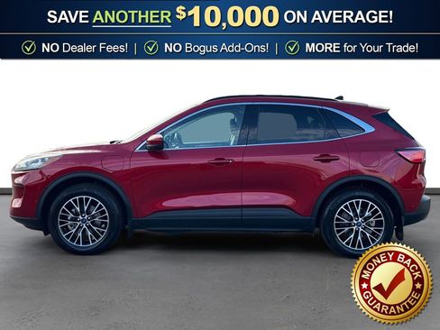 Used 2021 Ford Escape Titanium w/ Class II Trailer Tow Package image 2