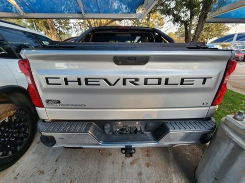 Used 2019 Chevrolet Silverado 1500 LT w/ Texas Edition image 9