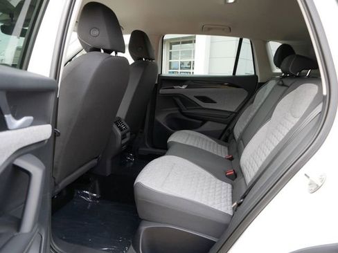 New 2025 Volkswagen Tiguan S AWD/4WD image 8
