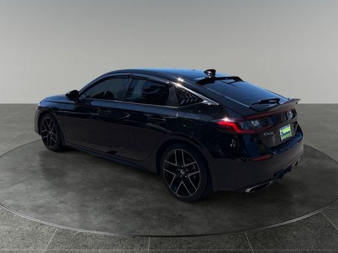 Used 2024 Honda Civic Sport Touring image 7