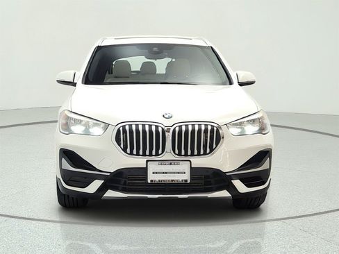 Used 2021 BMW X1 xDrive28i w/ Convenience Package AWD/4WD image 2