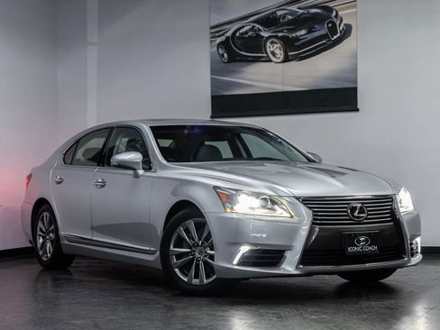 Used 2014 Lexus LS 460 image 7
