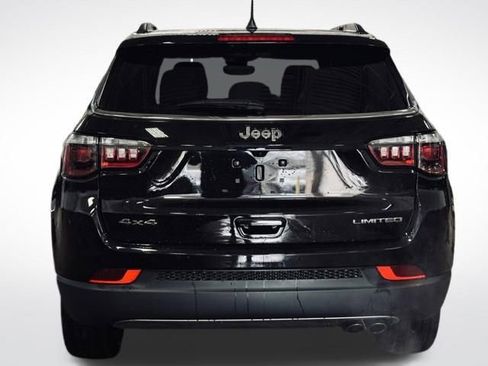 Used 2022 Jeep Compass Limited image 8