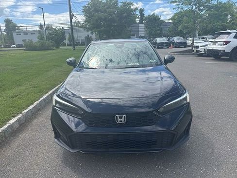 Used 2025 Honda Civic Sport Touring image 2