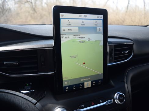 Used 2020 Ford Explorer ST w/ Premium Technology Package image 9