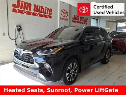 Certified 2021 Toyota Highlander XLE