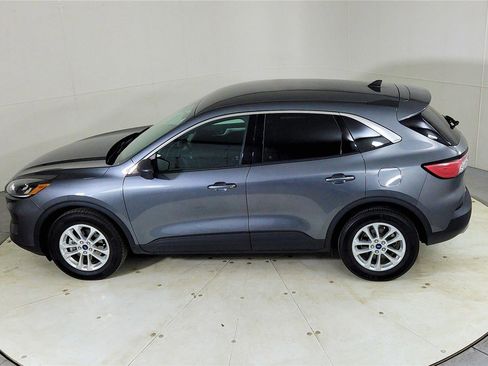 Used 2022 Ford Escape SE w/ Convenience Package image 19
