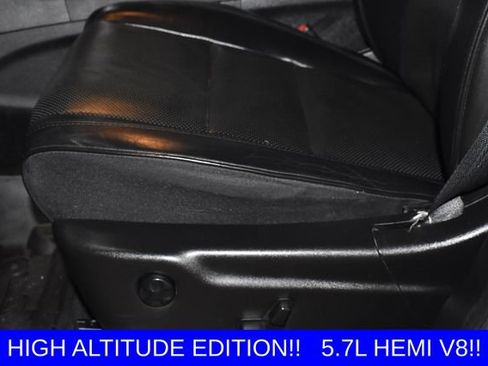 Used 2021 Jeep Grand Cherokee High Altitude AWD/4WD image 35