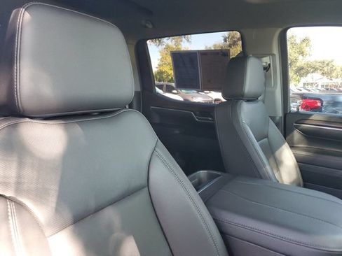 Certified 2024 GMC Sierra 1500 SLT w/ SLT Premium Package AWD/4WD image 24