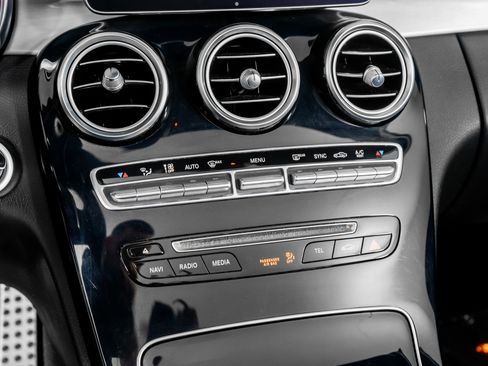 Used 2018 Mercedes-Benz C 43 AMG 4MATIC Cabriolet image 35