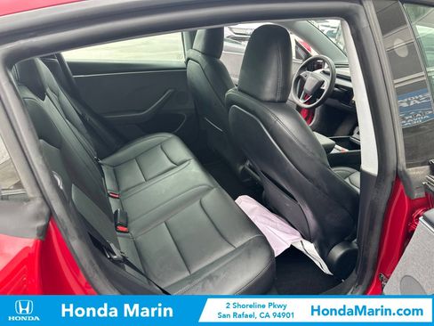 Used 2025 Tesla Model 3 Long Range RWD image 16