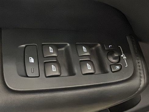 Used 2024 Volvo XC60 B5 Core w/ Climate Package AWD/4WD image 22