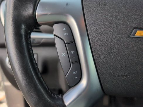 Used 2015 Chevrolet Traverse LT w/ LPO, 'HIT The Road' Package FWD image 26