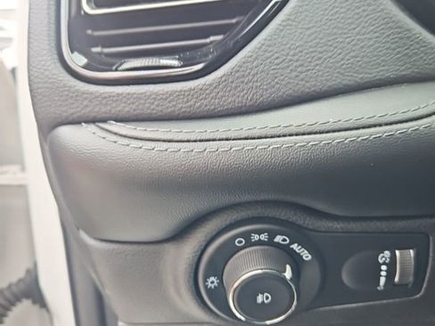 Used 2022 Dodge Durango GT AWD/4WD image 15