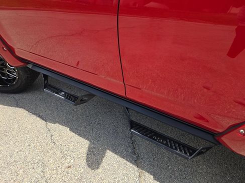 Used 2018 Toyota 4Runner SR5 Premium AWD/4WD image 16