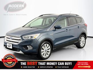 Used 2019 Ford Escape SEL AWD/4WD video 1
