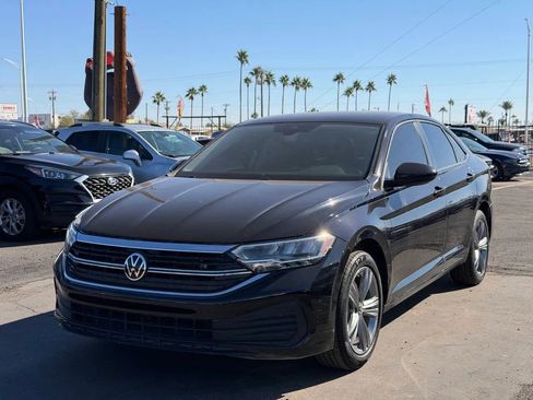 Used 2023 Volkswagen Jetta SE FWD image 1