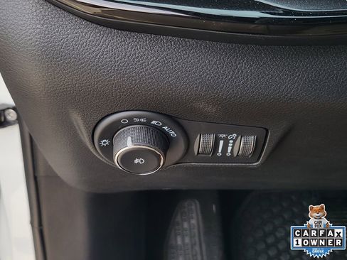 Used 2025 Jeep Compass Latitude w/ Convenience Group image 25