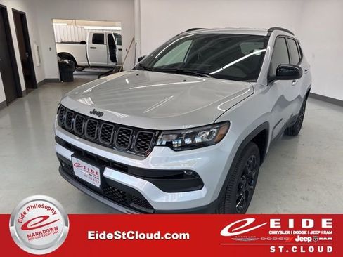 New 2026 Jeep Compass Latitude w/ Quick Order Package 29K image 3