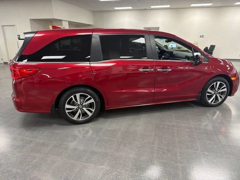 Used 2022 Honda Odyssey Touring image 8