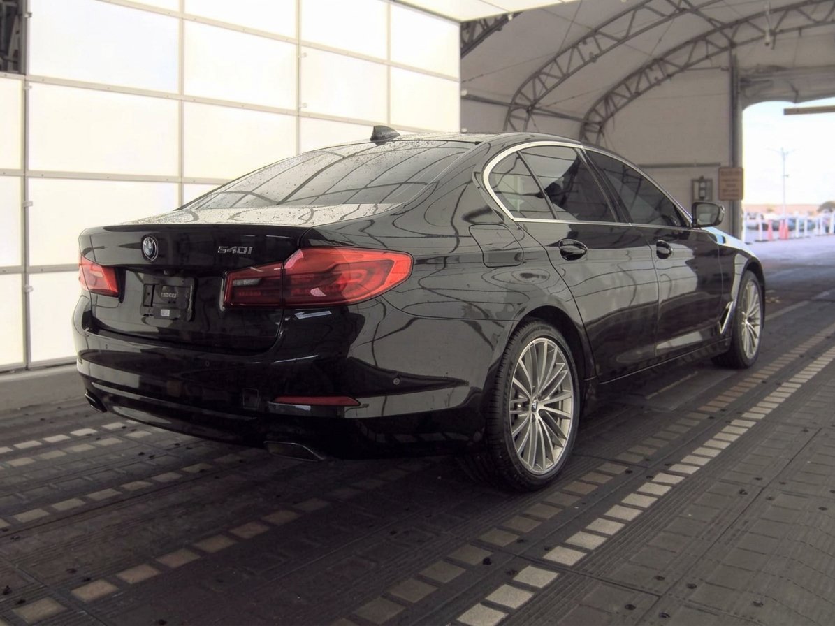 Used 2019 BMW 540i w/ Executive Package RWD image 4