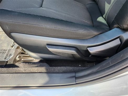 Used 2023 Subaru Impreza Premium w/ Popular Package #3 image 19