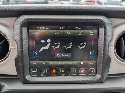 Used 2021 Jeep Wrangler Unlimited Sahara image 22