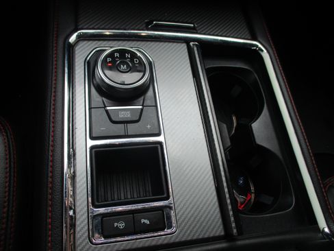 Used 2019 Ford Expedition Limited w/ Equipment Group 303A RWD image 13