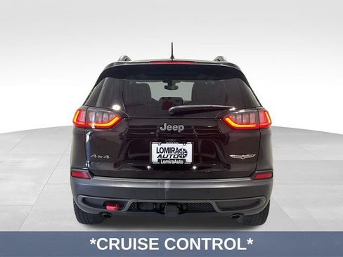 Used 2020 Jeep Cherokee Trailhawk w/ Comfort & Convenience Group AWD/4WD image 9